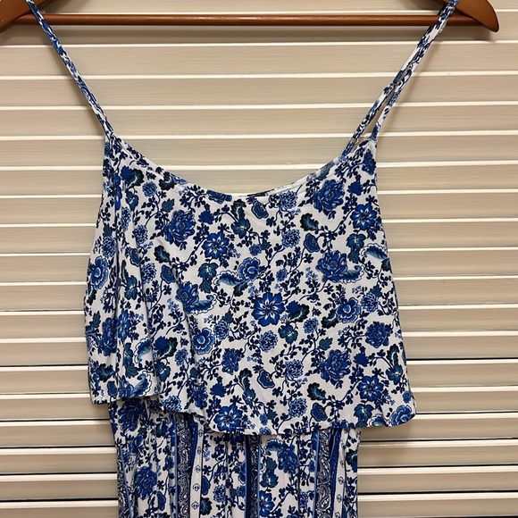 Divided by H&M Maxi Dress in Floral Blue and White, Size 2, EUC - Picture 4 of 17